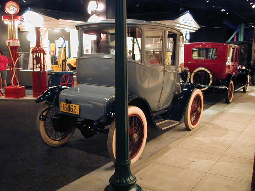 1915 Detroit Electric