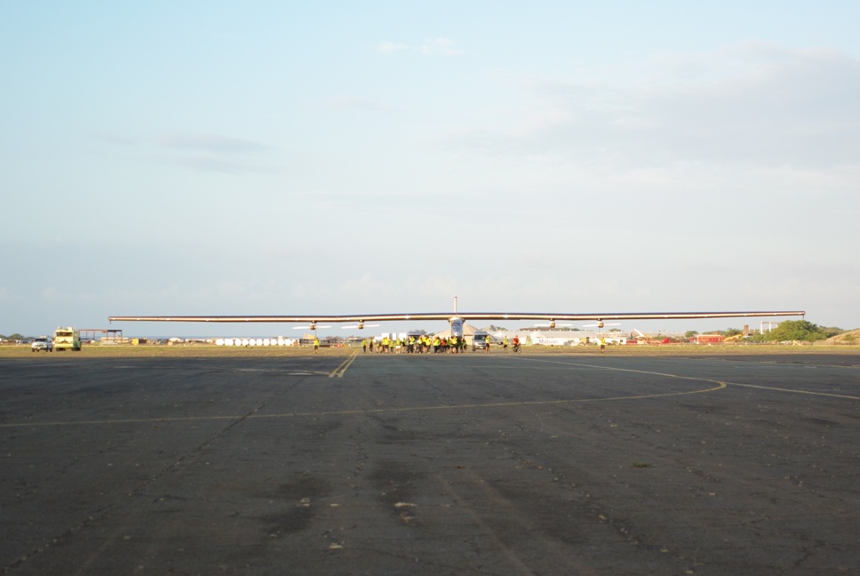 Solar Impulse 2 coming to the hangar