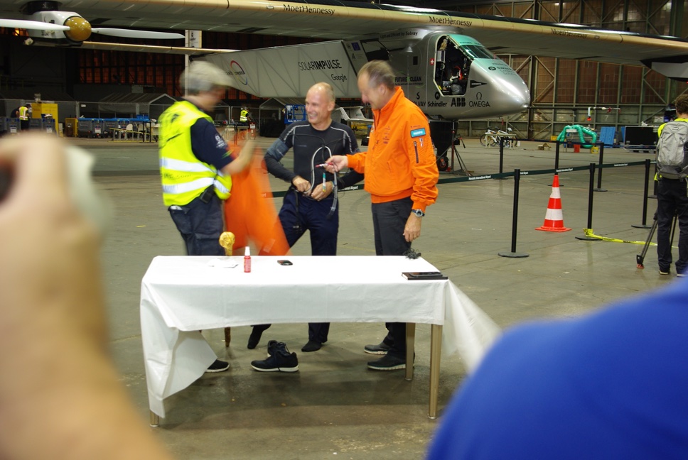 Bertrand Piccard suits up for flight