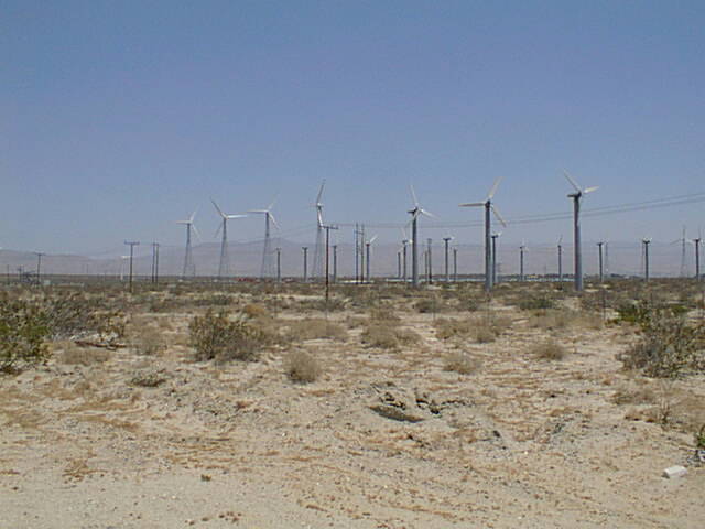 Larger windmills at San Gorgonio Pass